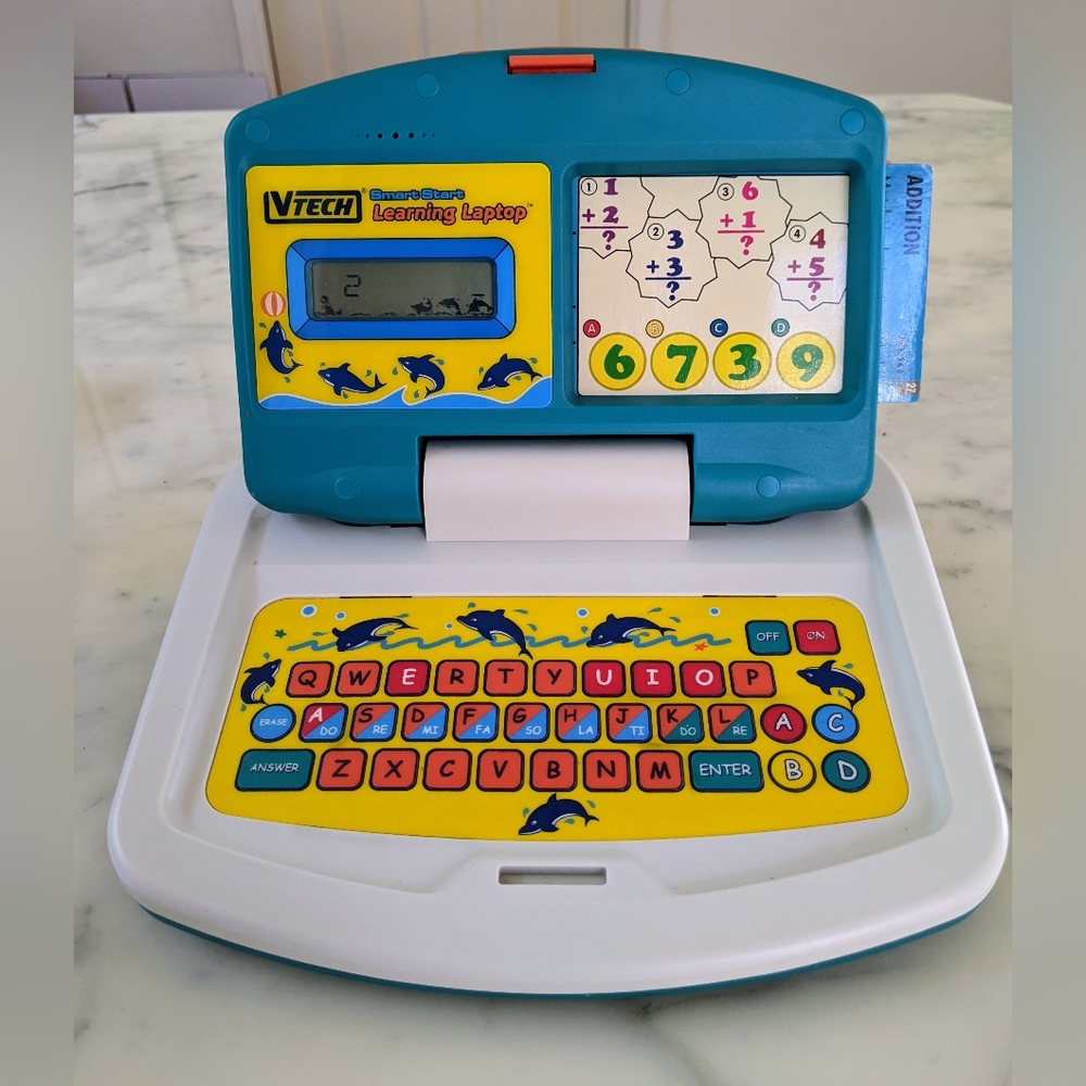 Vintage VTech Smart Start Learning Laptop with 25 Learning Challenge Cards.